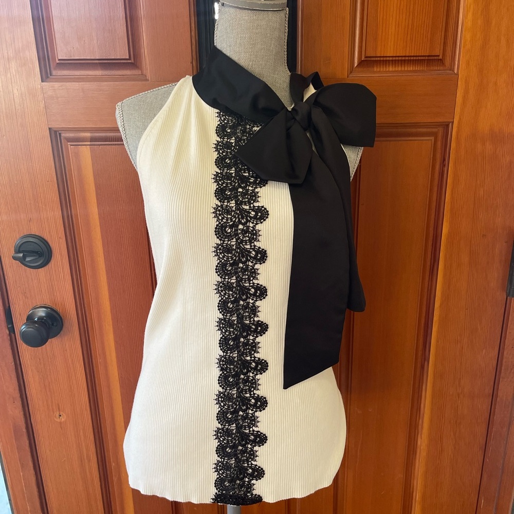 NWT Sleeveless lace trimmed sweater